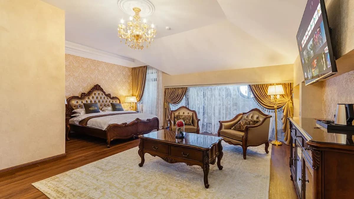 Gregory Hotel