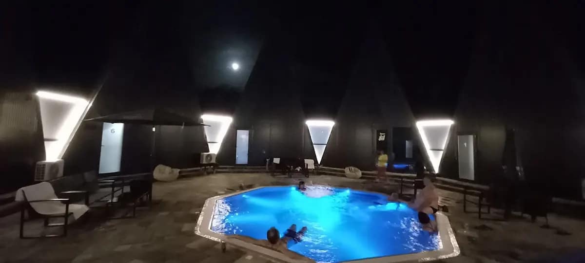 Park Lane Hotel