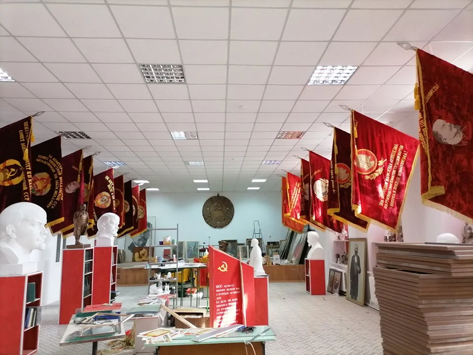 Galeria Colecțiilor Petru Costin a Consiliului Raional Ialoveni — fotografie 1