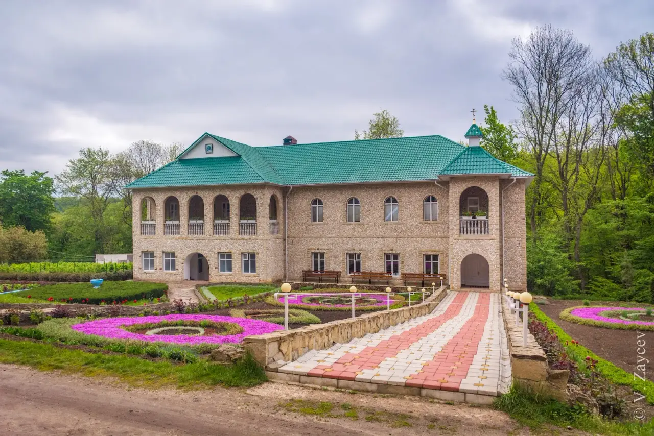 Mănăstirea Rudi — fotografie 2