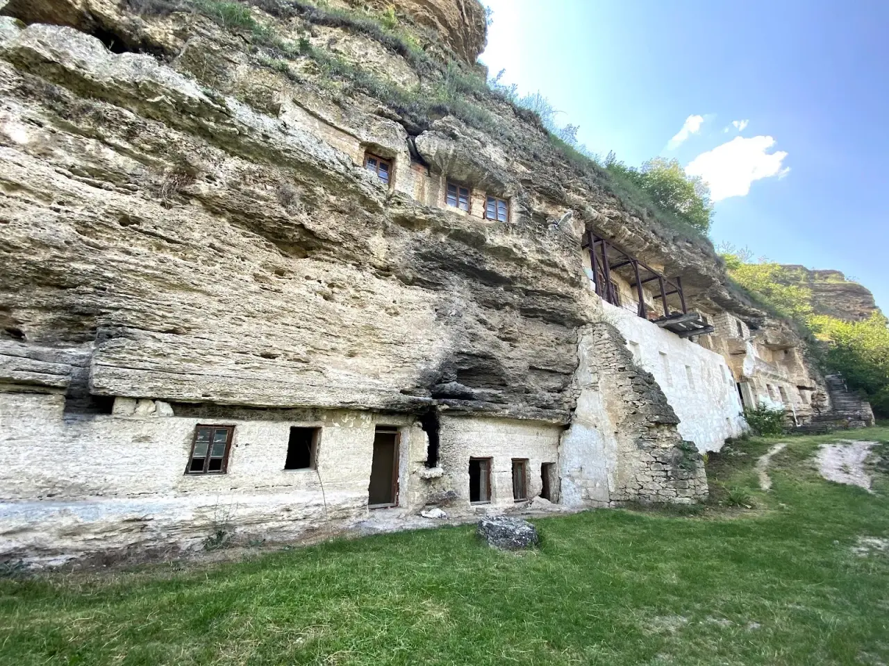 Mănăstirea Țipova — fotografie 2