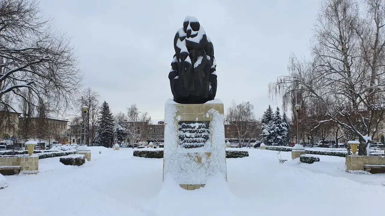 Monumentul Deportaților — fotografie 3