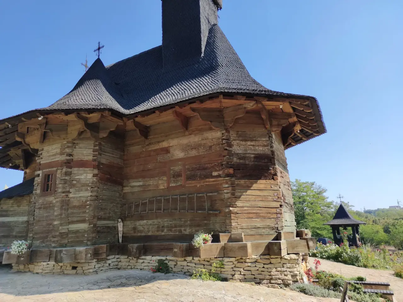 Muzeul Satului (Village Museum)