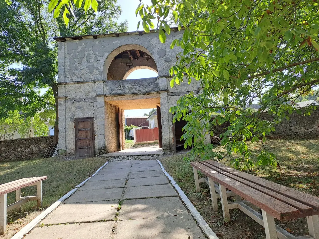 Stejarul lui Ștefan cel Mare și Sfânt — fotografie 2