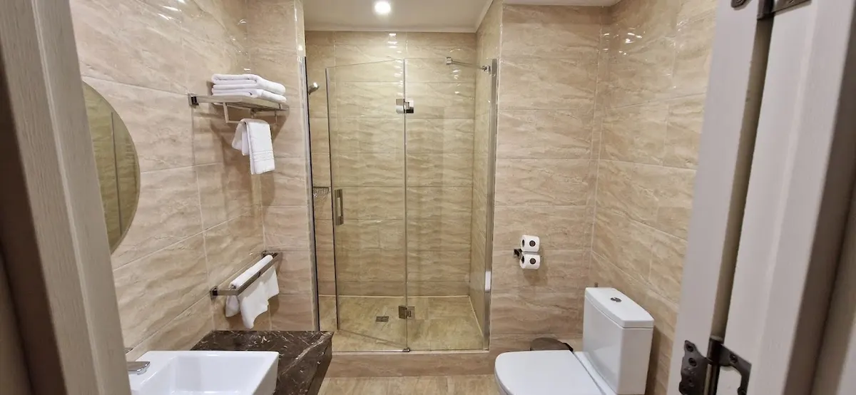Bristol Central Park Hotel