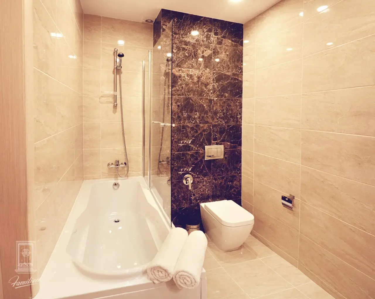 Familion Apart-Hotel