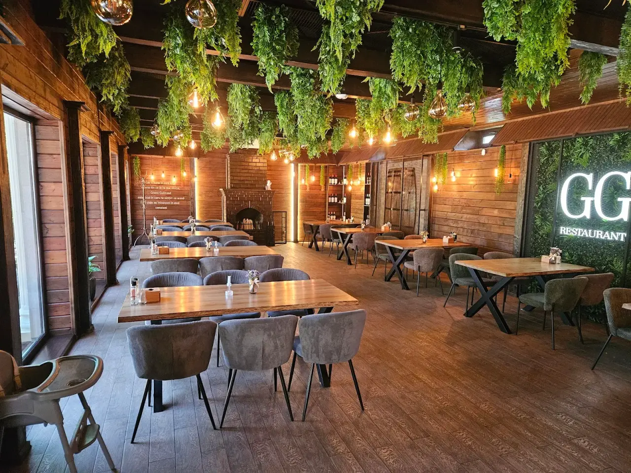 Grand Gurmand Restaurant