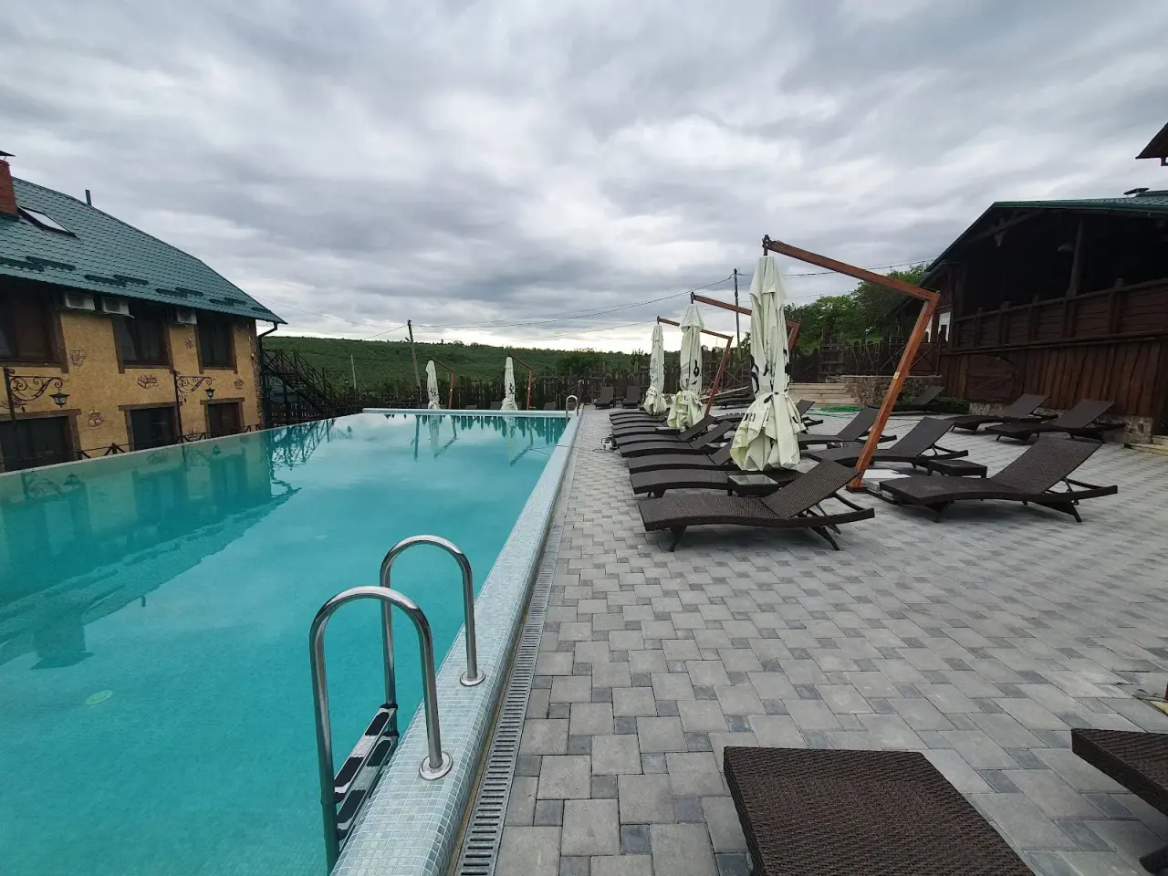 Hotel Colina Verde
