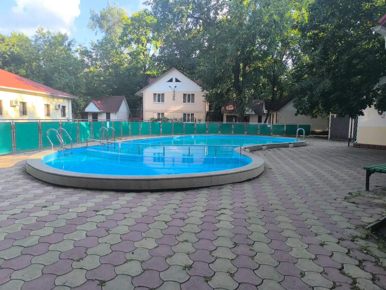 Pensiunea "Franzeluta"