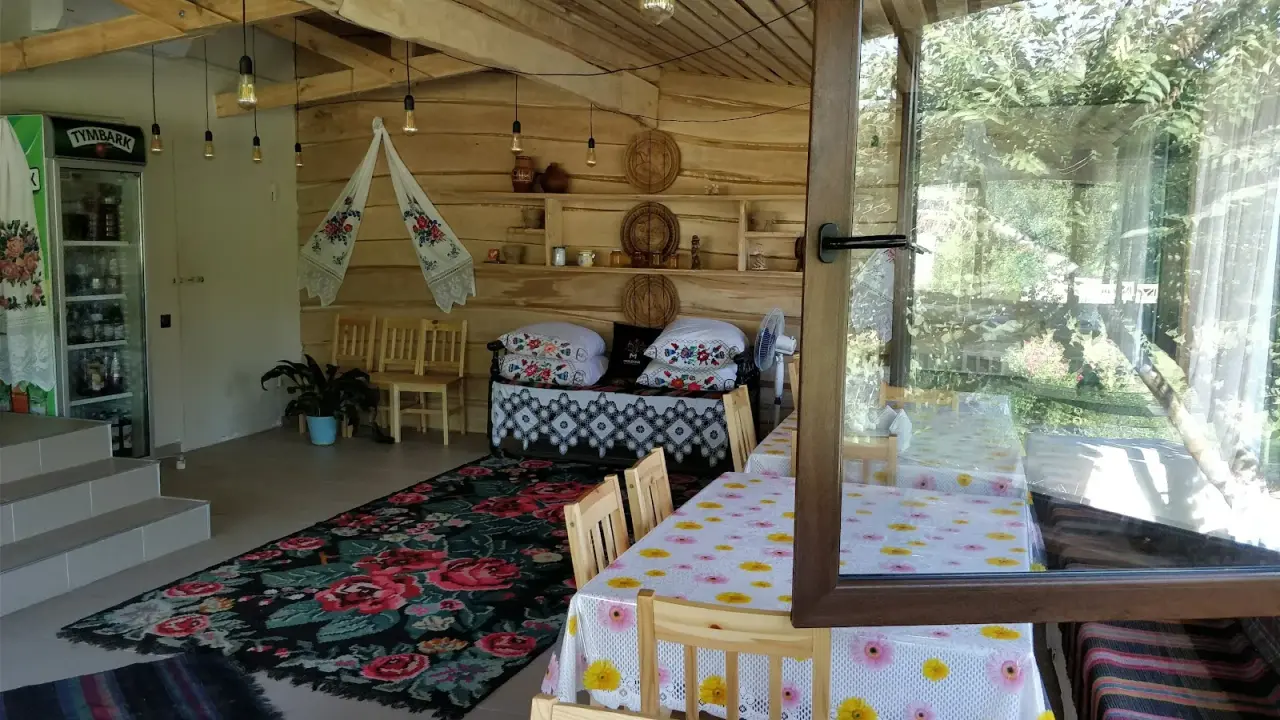 Pensiunea „Vila Roz”