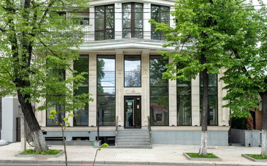 Thomas Albert Hotel